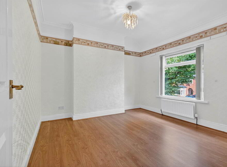 18 Wingrove Gardens, Belfast, BT5 5NA
