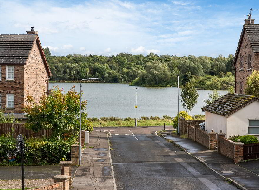 79 Lakelands, Craigavon, BT64 1AZ