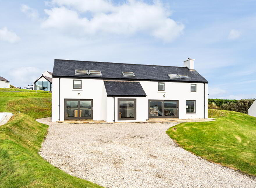 11 Muslack, Downings, Letterkenny, F92F959 photo