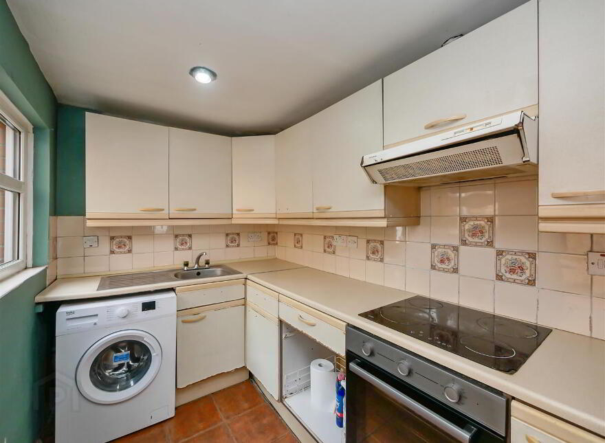 14 Sunnyside Drive, Ormeau Road, Belfast, BT7 3DX