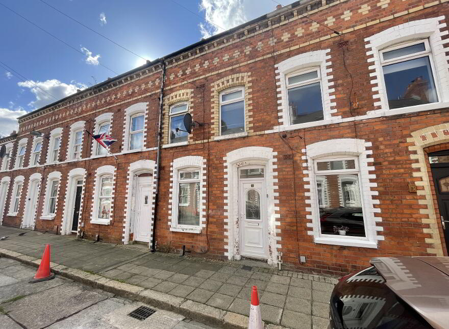 5 McMaster Street, Belfast, BT5 4HP photo