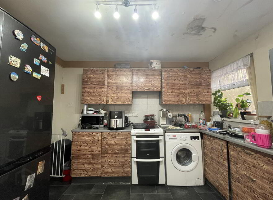 5 McMaster Street, Belfast, BT5 4HP