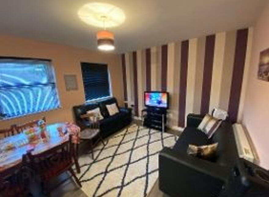 16 Waveney Court, Ballymena, Antrim, BT43 5GA