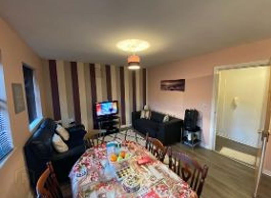 16 Waveney Court, Ballymena, Antrim, BT43 5GA