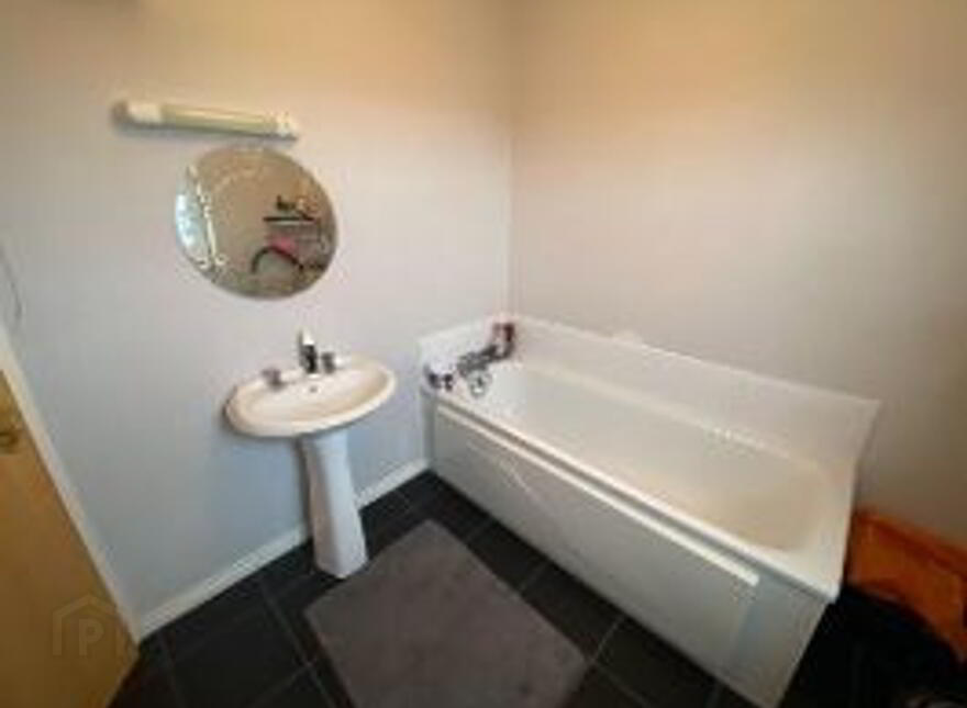 16 Waveney Court, Ballymena, Antrim, BT43 5GA