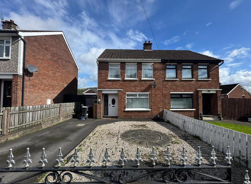35 Elmfield Road, Glengotmley, Newtownabbey, BT36 6DN photo
