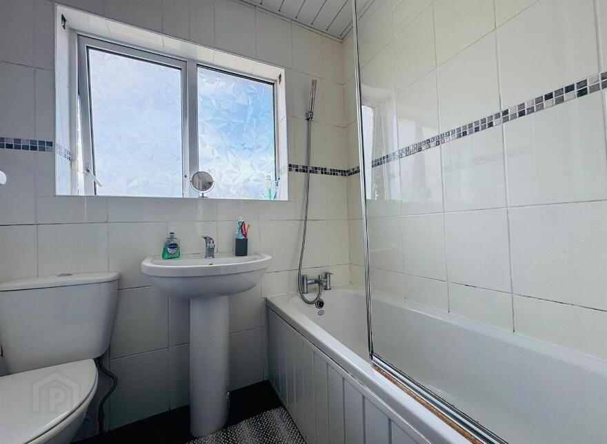 35 Elmfield Road, Glengotmley, Newtownabbey, BT36 6DN