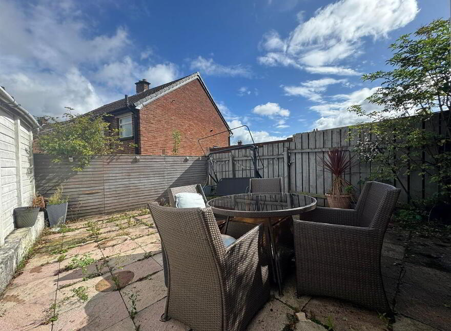 35 Elmfield Road, Glengotmley, Newtownabbey, BT36 6DN