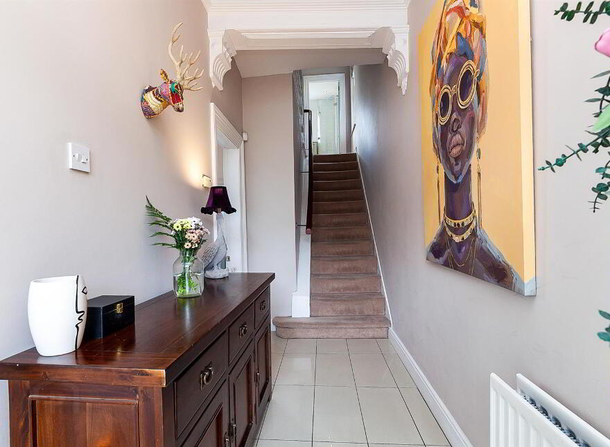 352 Ravenhill Road, Ravenhill, Belfast, BT6 8GL