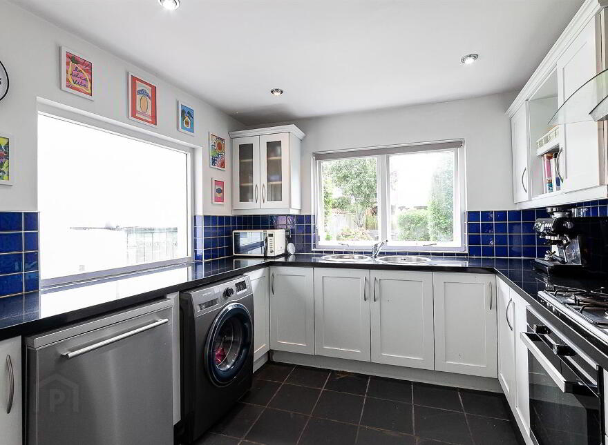 352 Ravenhill Road, Ravenhill, Belfast, BT6 8GL
