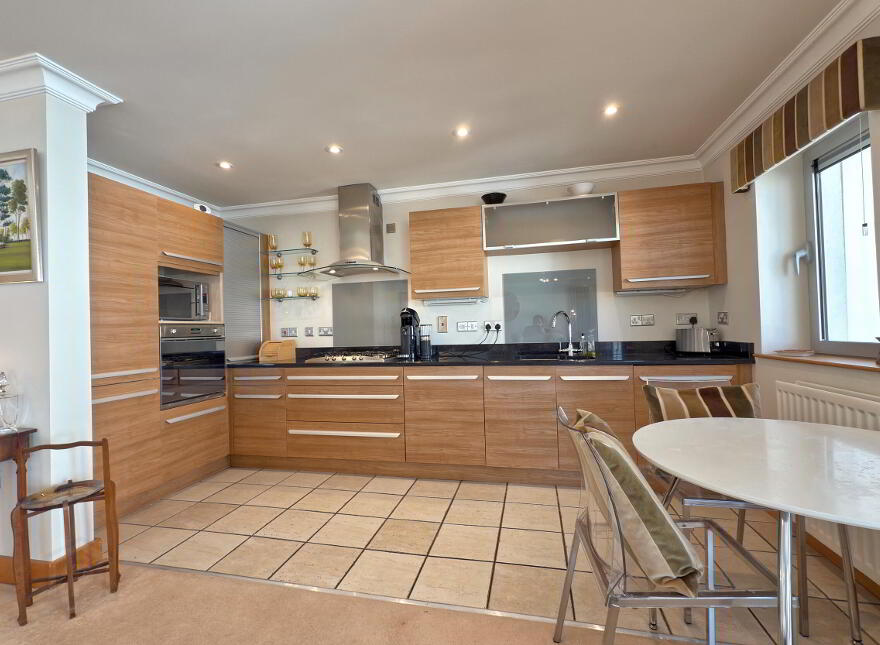12 Carrig Na Cule, The Promenade, Portstewart, BT55 7TD