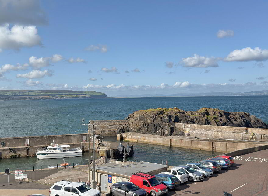 12 Carrig Na Cule, The Promenade, Portstewart, BT55 7TD
