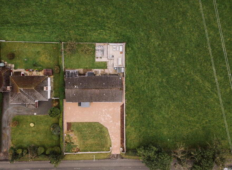 14 Carntall Road, Ballyclare, BT39 9NS