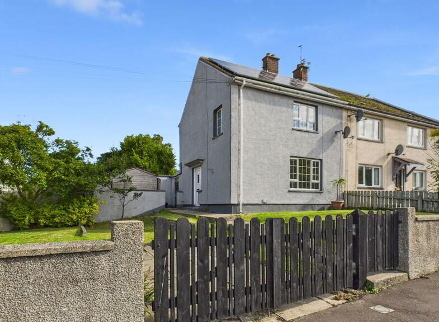 1 Abbots Walk, Bangor, BT20 4EL photo