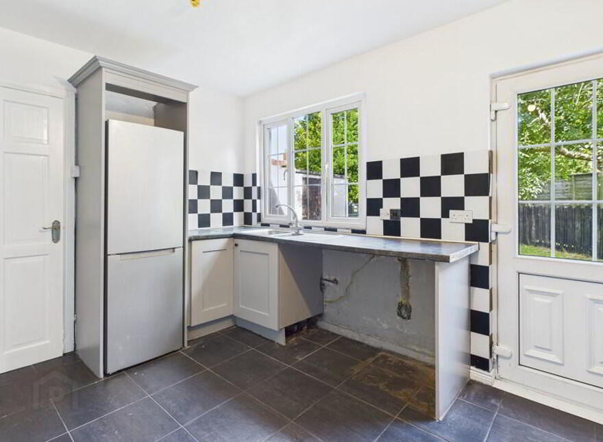 1 Abbots Walk, Bangor, BT20 4EL