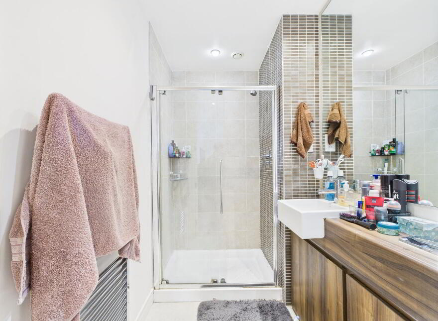 Apartment 12.10 The Arc 2k Queens Road, Belfast, BT3 9FH