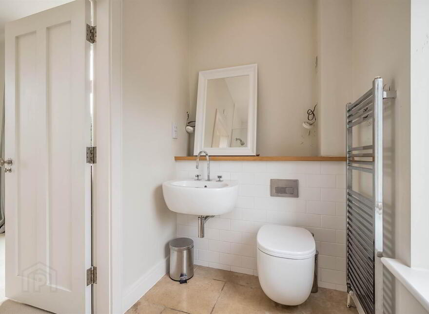9 Church Road, Downpatrick, Crossgar, BT30 9BQ