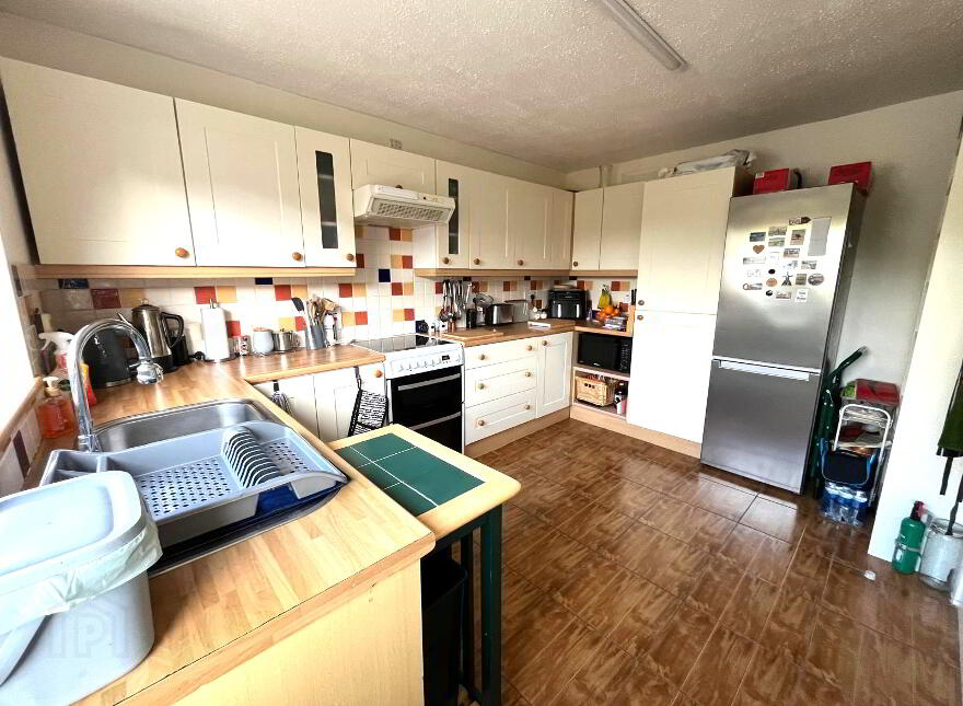 6 Prospect Drive, Carrickfergus, BT38 8QS
