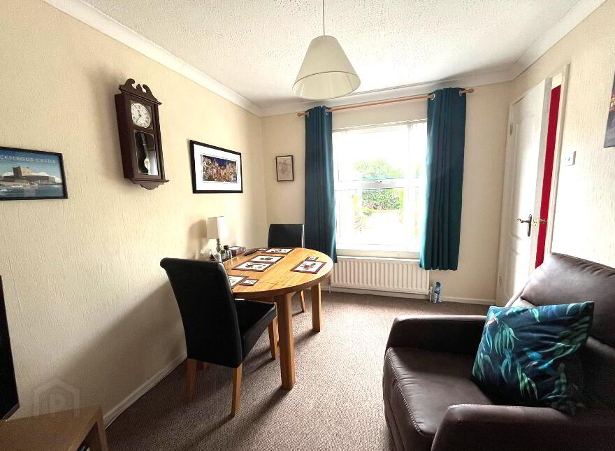6 Prospect Drive, Carrickfergus, BT38 8QS