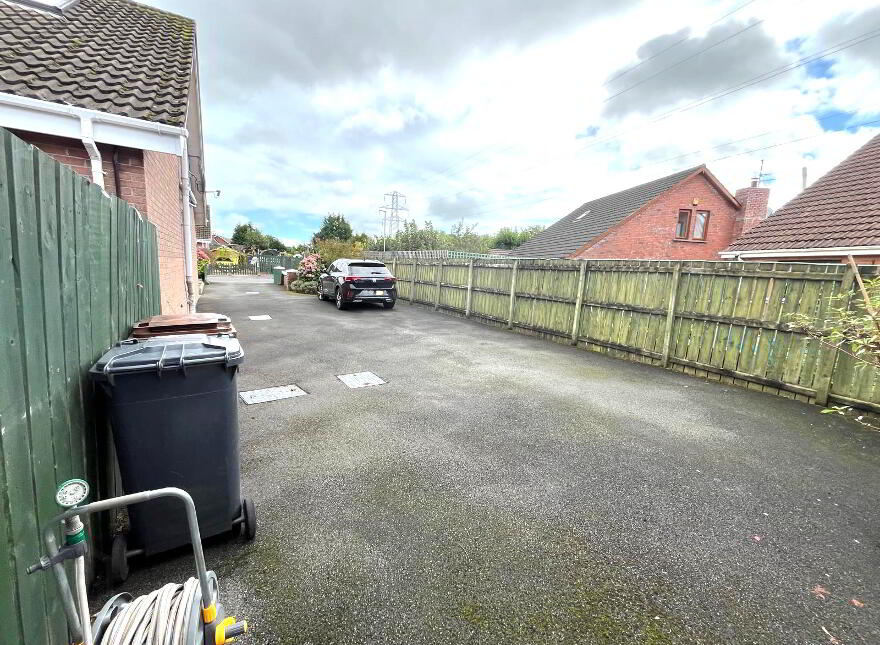 6 Prospect Drive, Carrickfergus, BT38 8QS