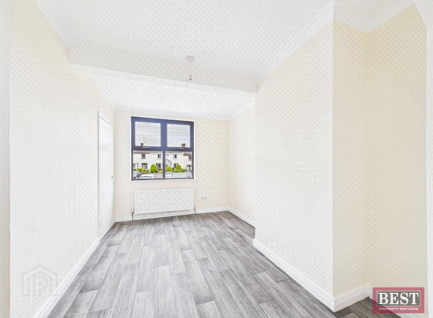 13 Michael Mallin Park, Newry, BT35 8EA