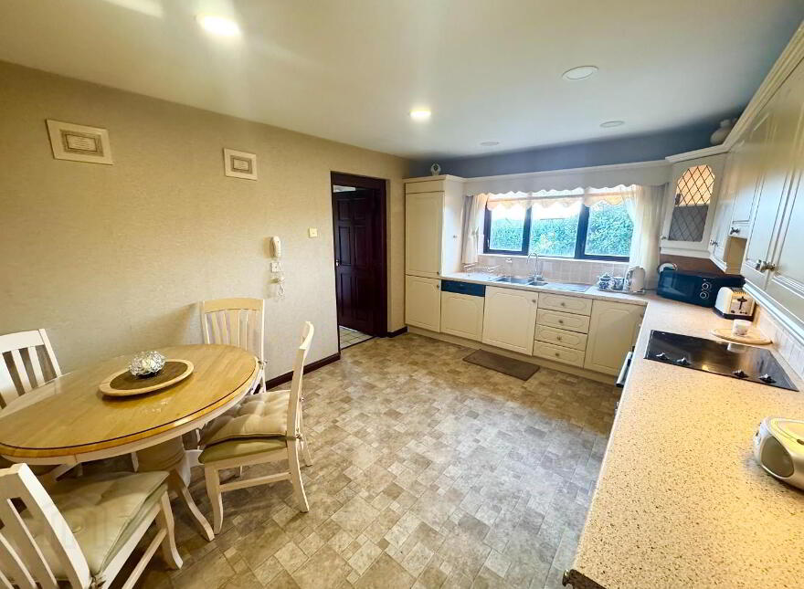 20 Glenmore Park, Belt Road, Derry, BT47 2JY