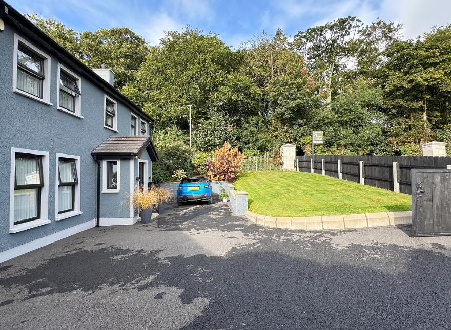 1 Oaklands, Loughbrickland, Banbridge, BT32 3WN