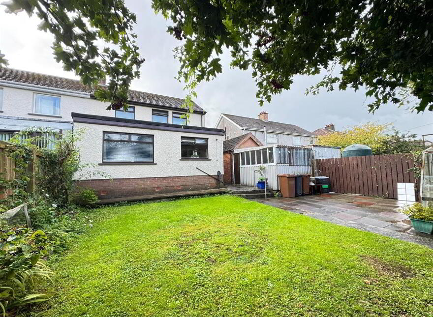 22 Cairngorm Crescent, Glengormley, Newtownabbey, BT36 5EW