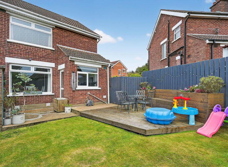 1 Glendale Avenue West, Four Winds, Belfast, BT8 6LE