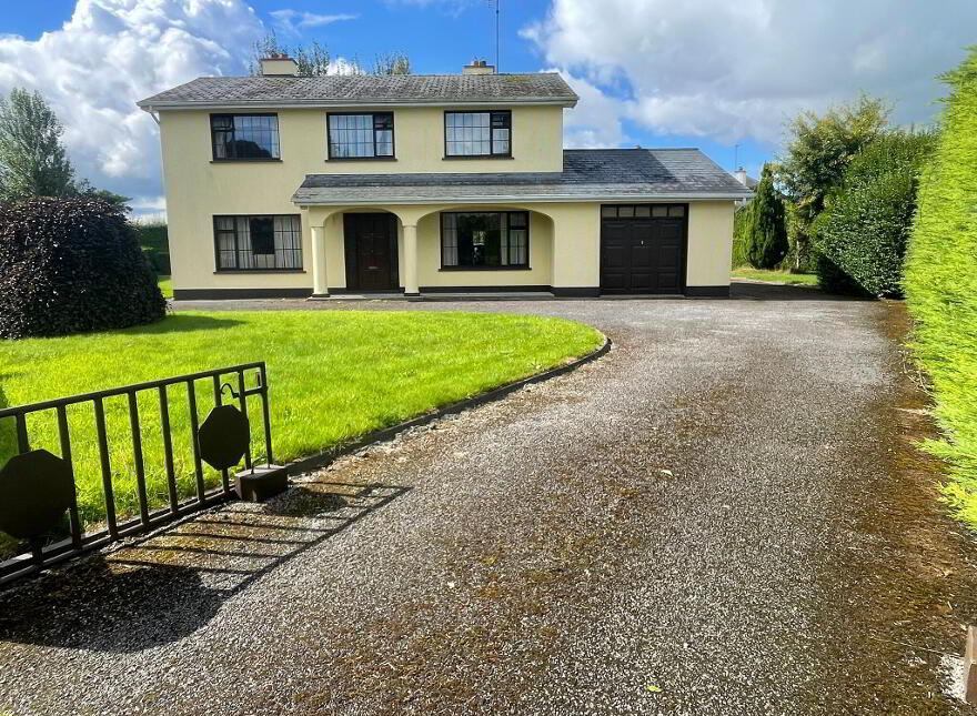 Quarry Springs, Roscommon Town, F42WK68 photo