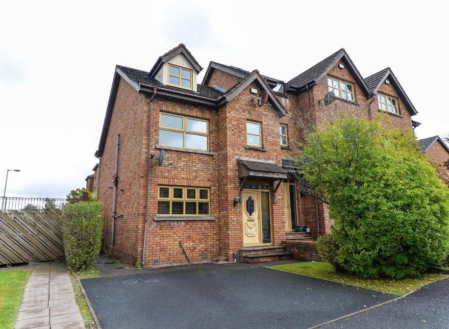 64 Forest Grove, Belfast, BT8 6AR