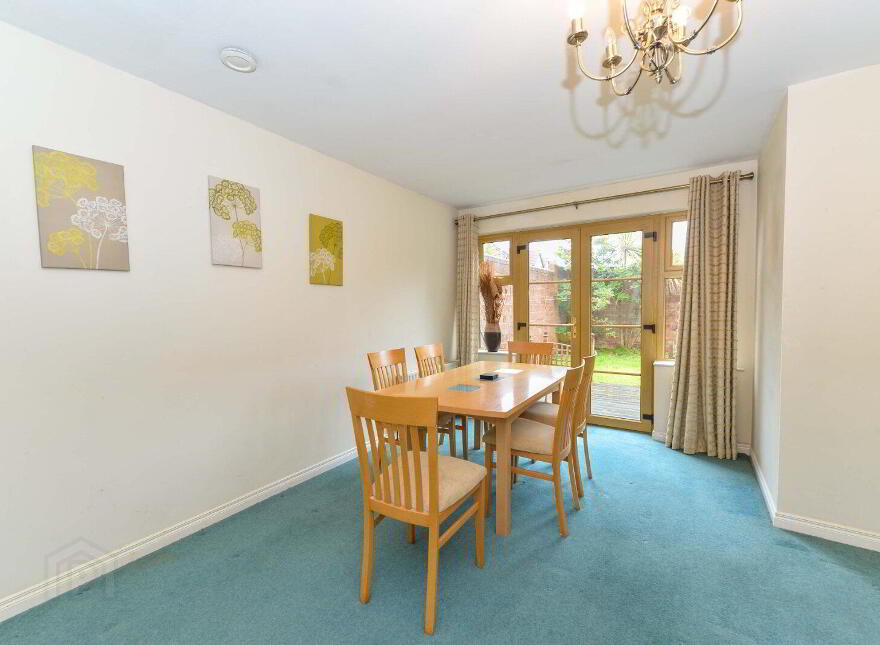 64 Forest Grove, Belfast, BT8 6AR