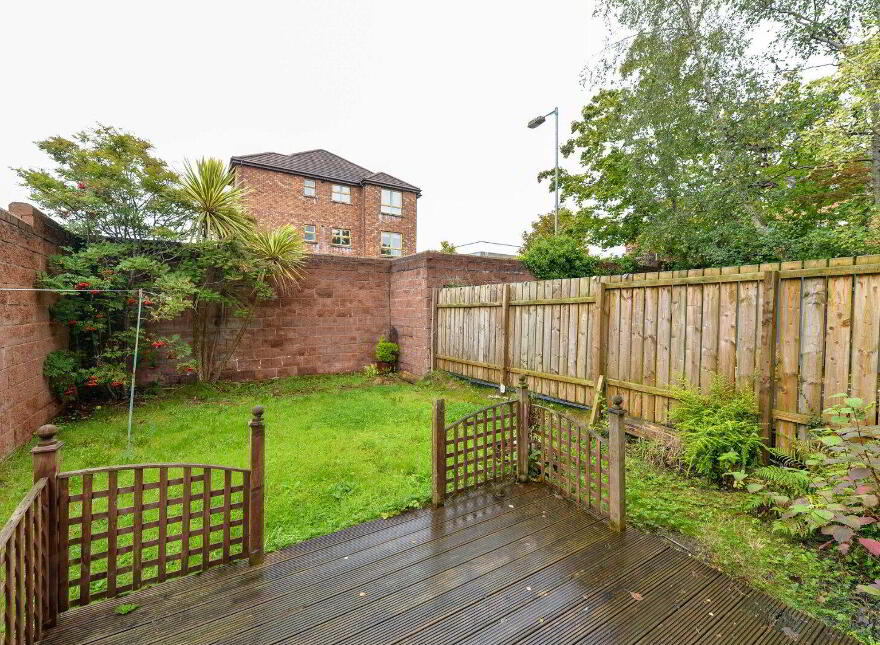 64 Forest Grove, Belfast, BT8 6AR