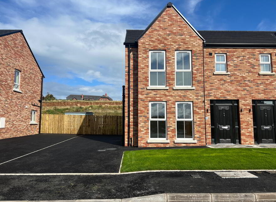 65 Hillside Manor, Killyfaddy Road, Magherafelt, BT45 6EX photo