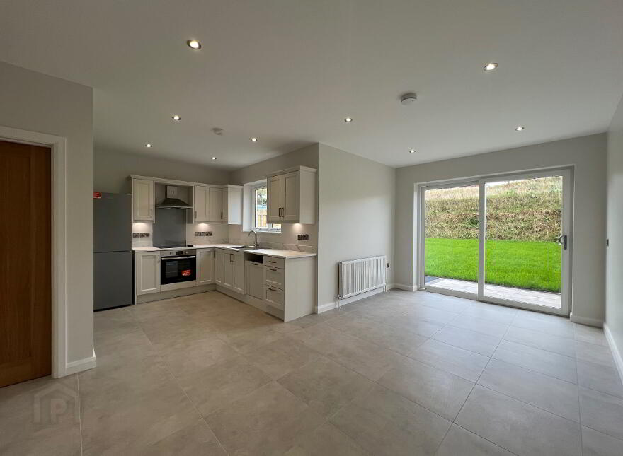 65 Hillside Manor, Killyfaddy Road, Magherafelt, BT45 6EX