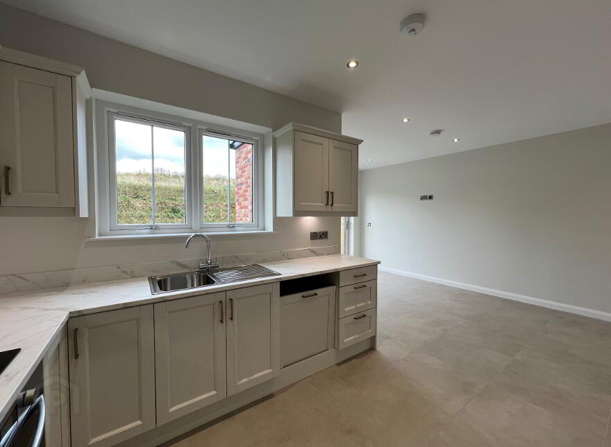 65 Hillside Manor, Killyfaddy Road, Magherafelt, BT45 6EX
