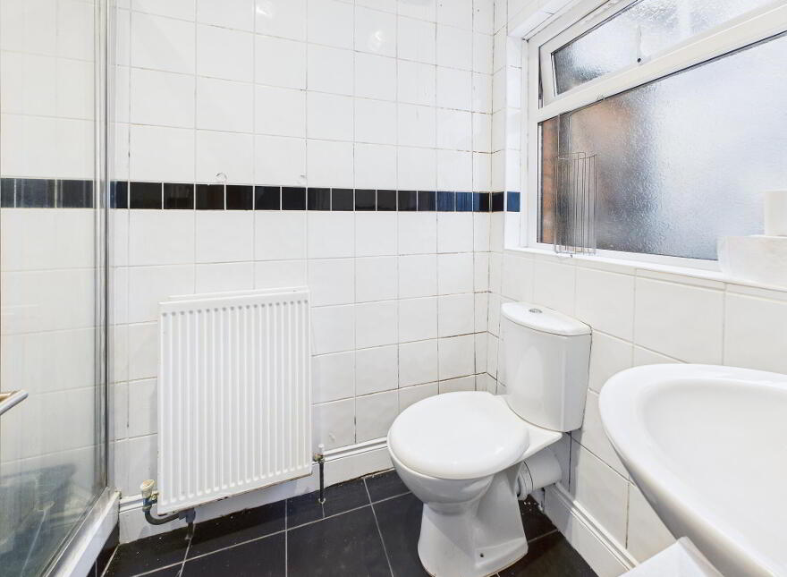 18 Willowfield Parade, Belfast, BT6 8HQ