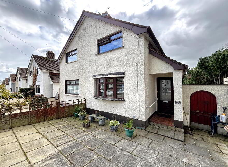 24 Hoylake Park, Belfast, BT14 6PR photo