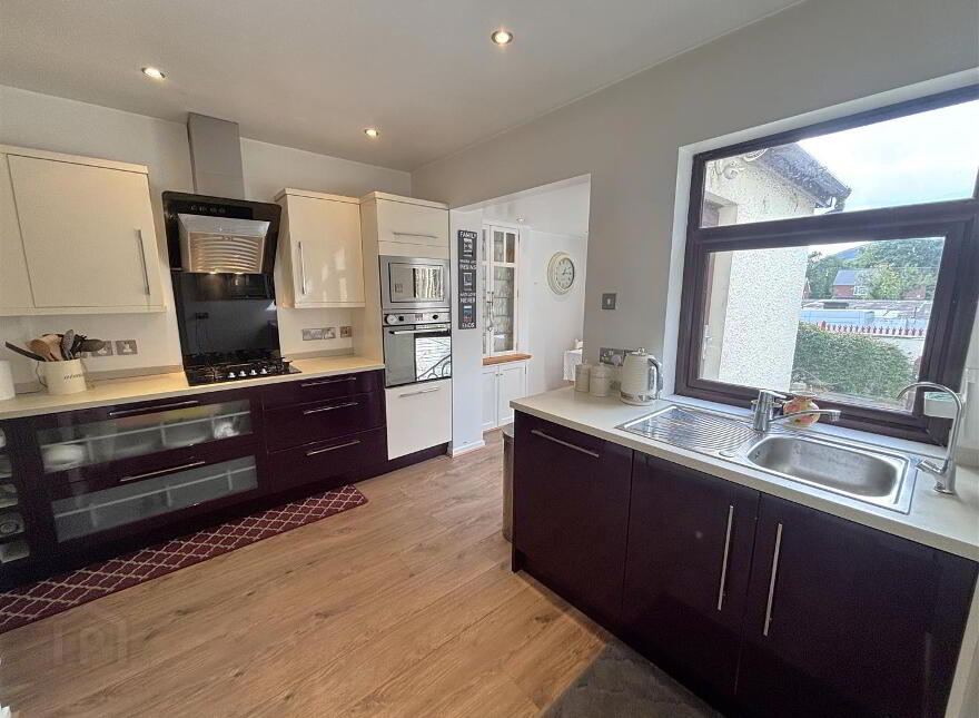 24 Hoylake Park, Belfast, BT14 6PR