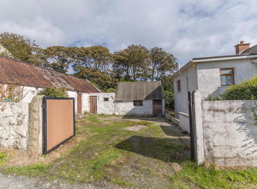 330 Glassdrumman Road, Annalong, Newry, BT34 4QN