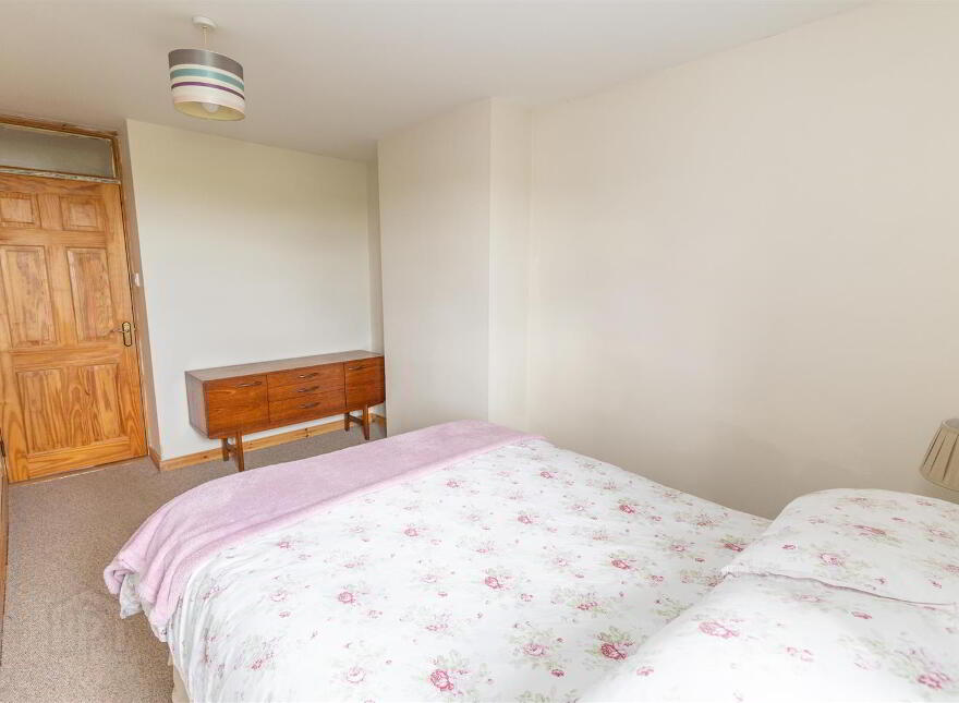 330 Glassdrumman Road, Annalong, Newry, BT34 4QN