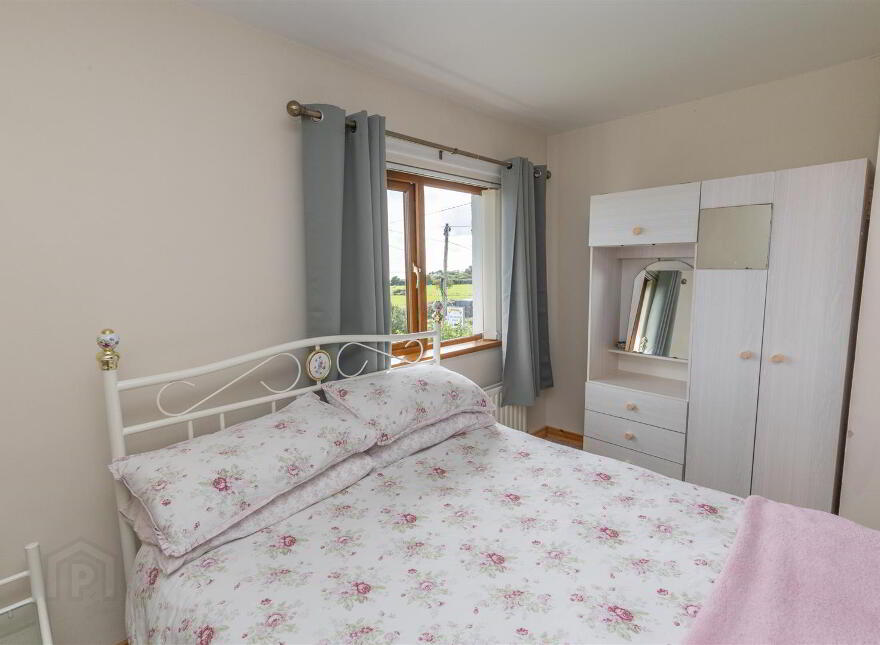 330 Glassdrumman Road, Annalong, Newry, BT34 4QN