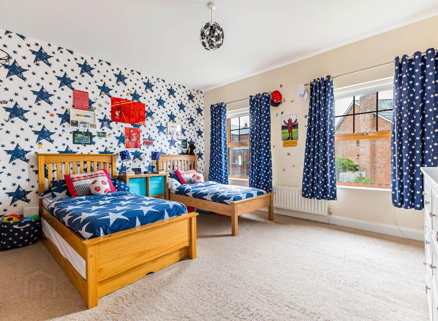 39 Governors Bridge Road, Hillsborough, BT26 6FH
