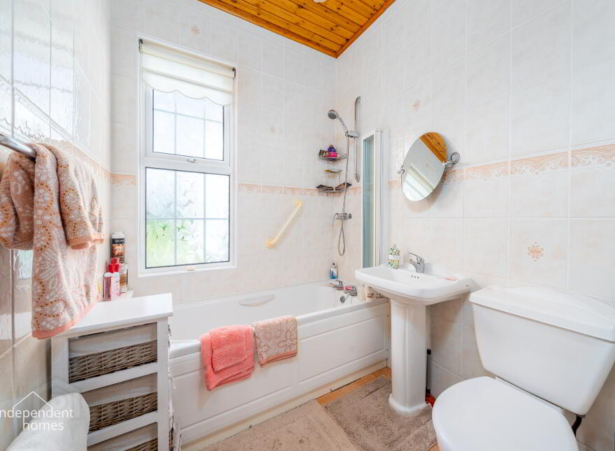 10 Stony Hill, Carnlough, Ballymena, BT44 0HS