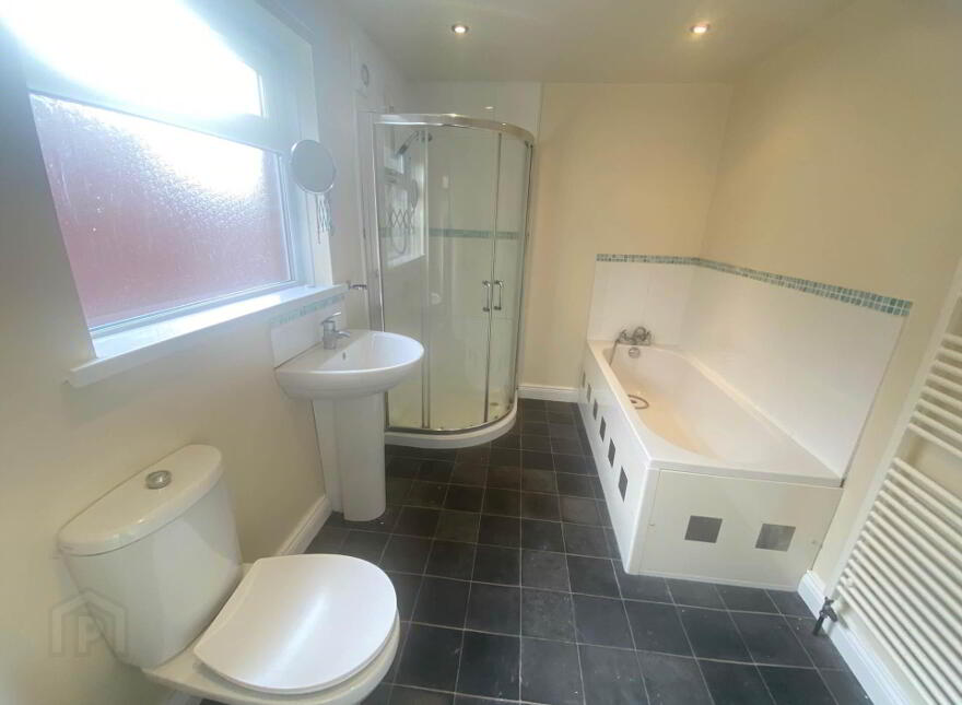 25 Rosebery Road, Belfast, BT6 8JA