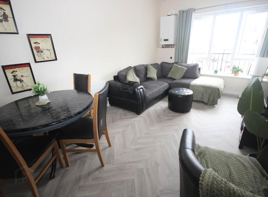 10 Railway Court, Pearse Road, Letterkenny, F92EW24