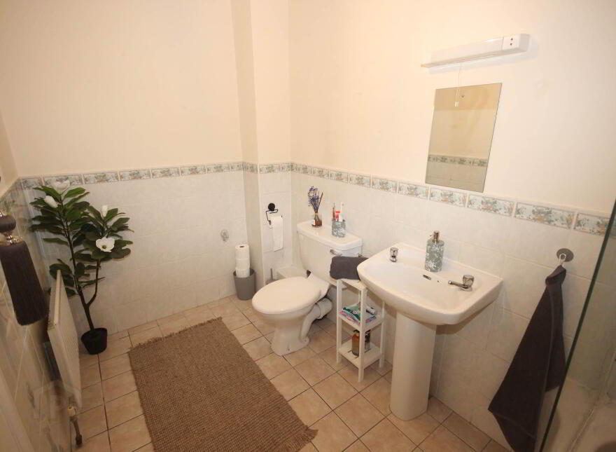 10 Railway Court, Pearse Road, Letterkenny, F92EW24