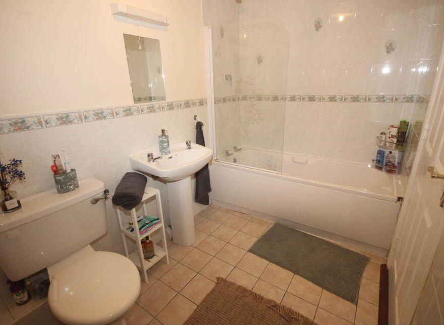 10 Railway Court, Pearse Road, Letterkenny, F92EW24