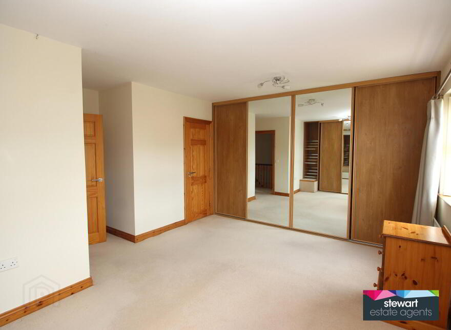 27 Glebe Park, Moira, BT67 0TF