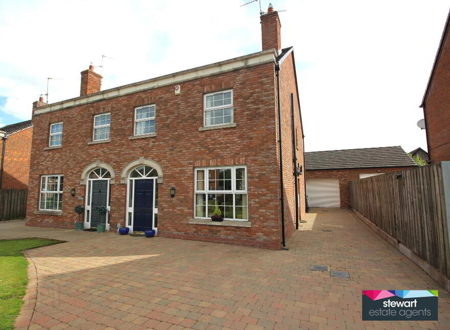 27 Glebe Park, Moira, BT67 0TF photo